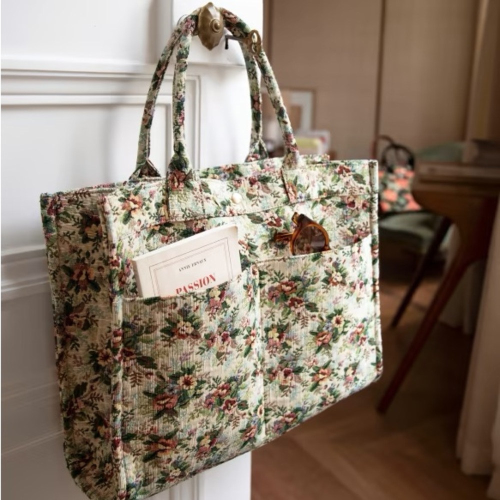 NWT Sezane Le Sept Tote Bag…Rare!